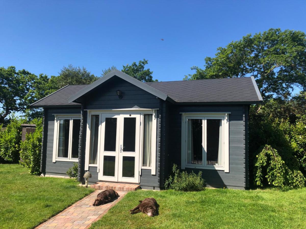 Modern Summerhouse リミントン エクステリア 写真